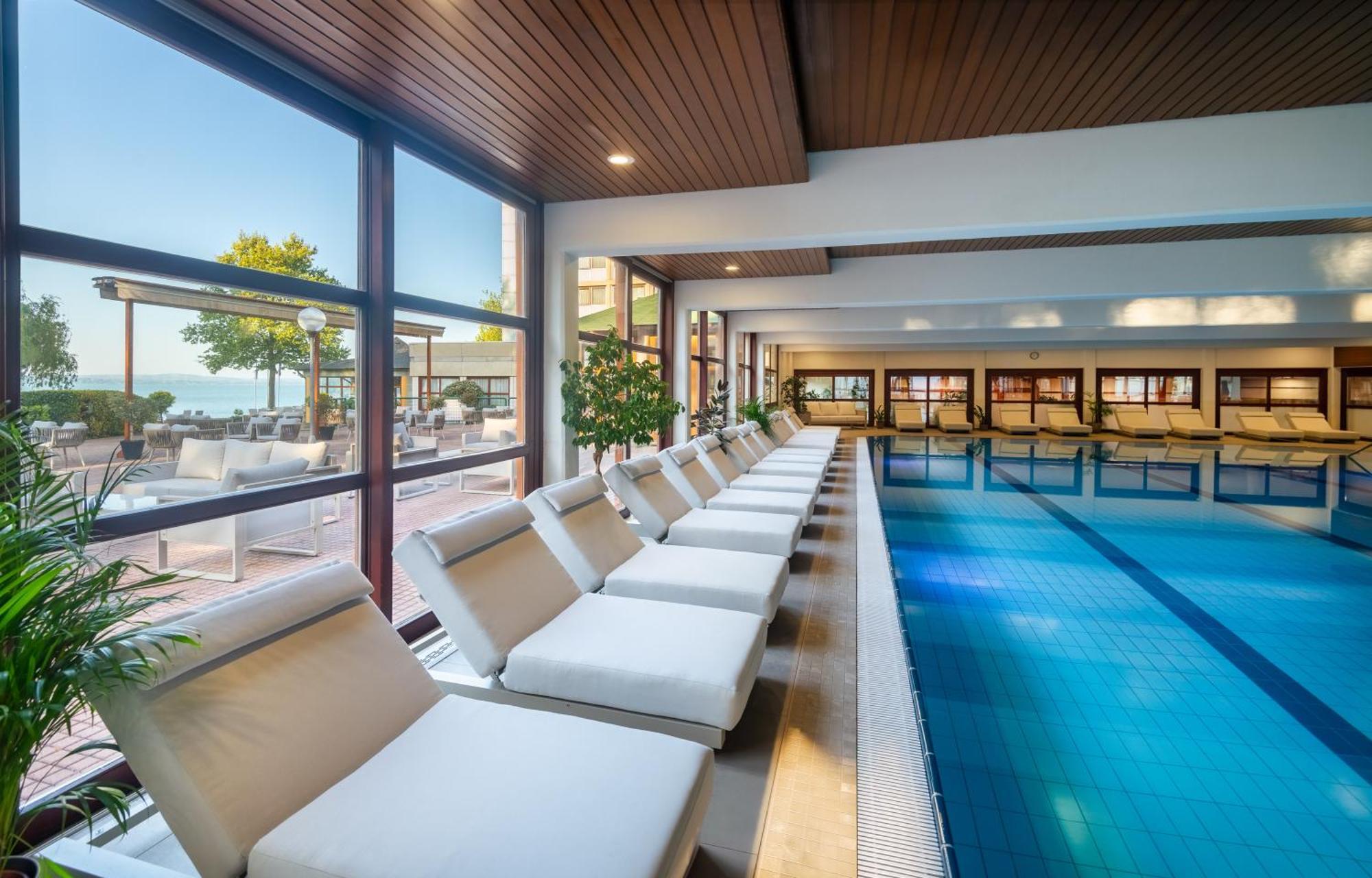 Hotel Club Tihany Bagian luar foto