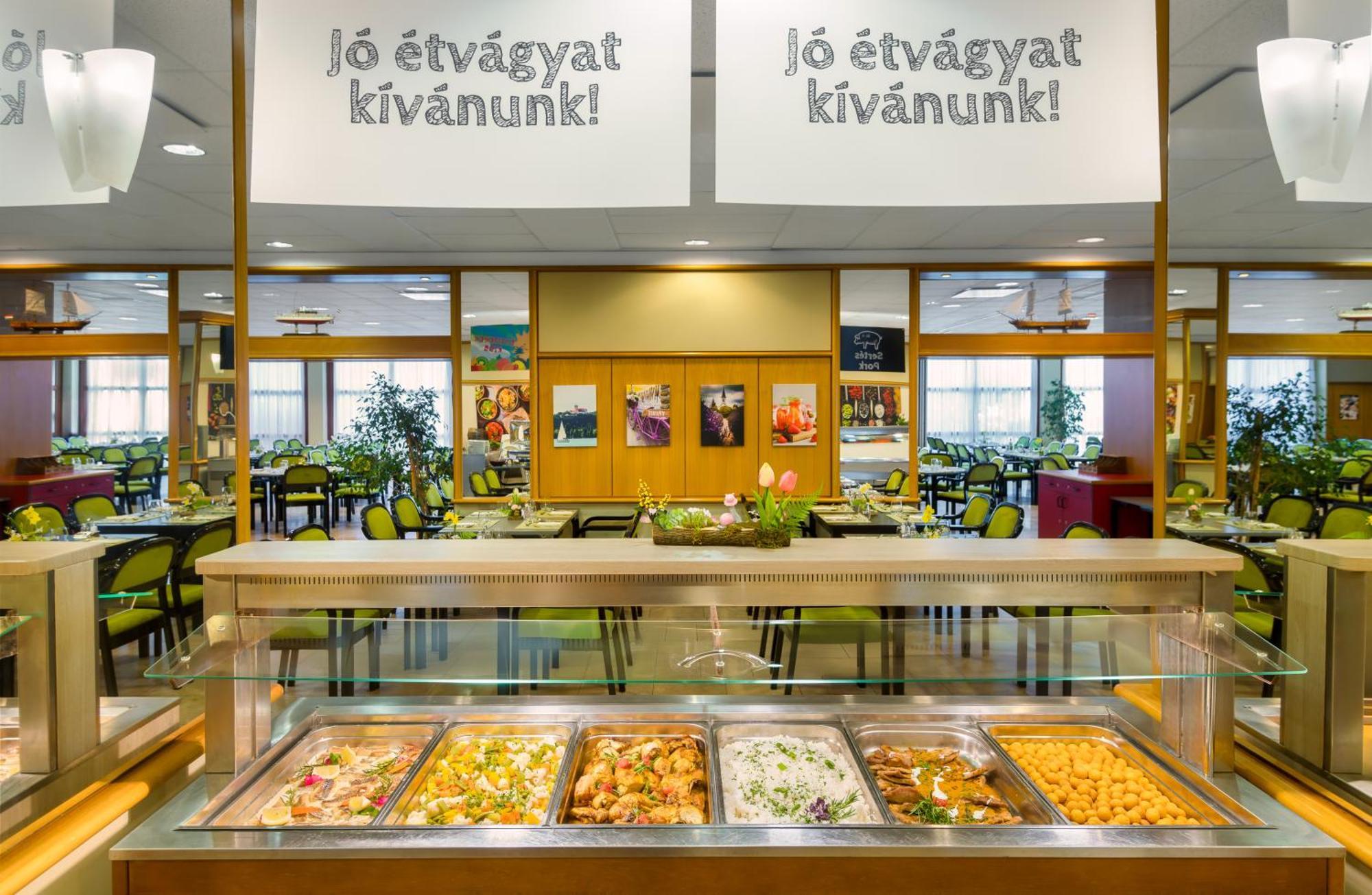 Hotel Club Tihany Bagian luar foto